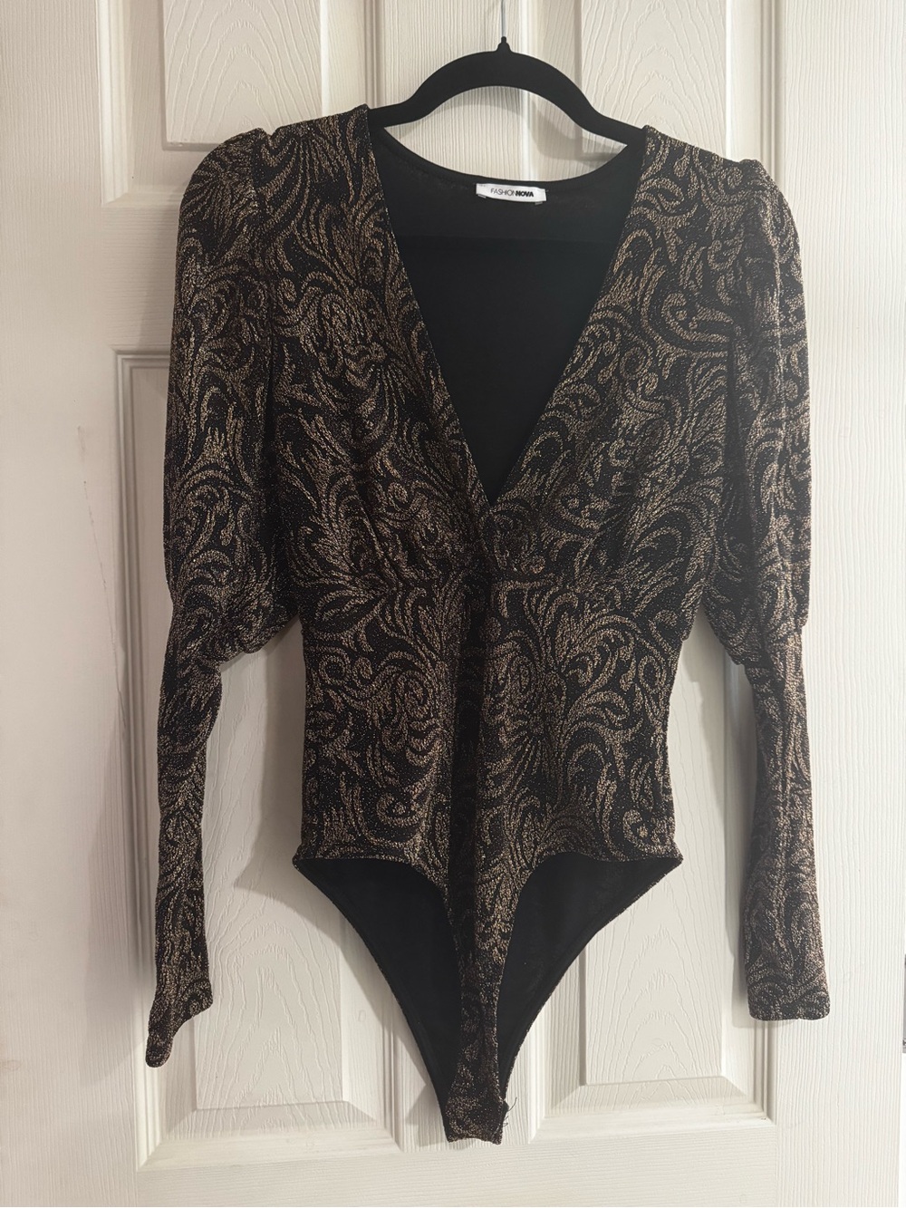 Fashion Nova Black and Gold Paisley Metallic Long-Sleeve Bodysuit